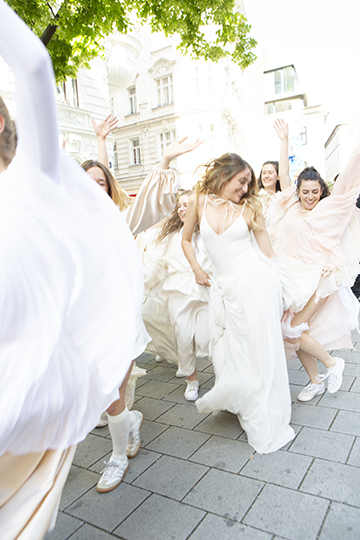 UDO TITZ / FASHION / FEMME MAISON  FLASHMOB / 8
